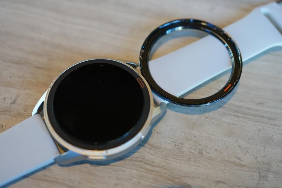 Review: Xiaomi Watch S3's Interchangeable Bezel Gives It A Review: Xiaomi Watch S3's Interchangeable Bezel Gives It A