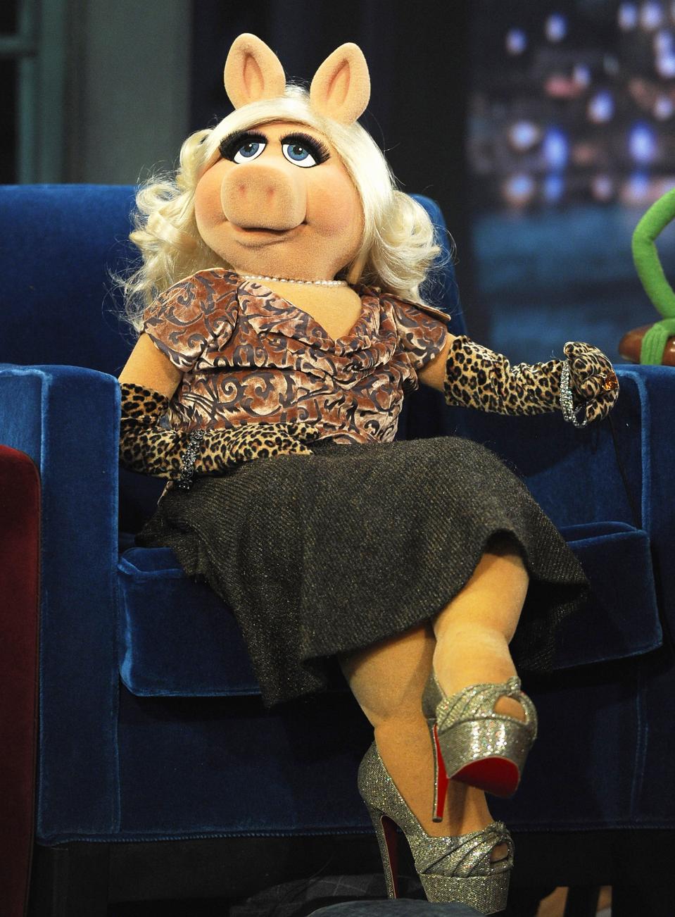 miss-piggy-christian-louboutin-heels