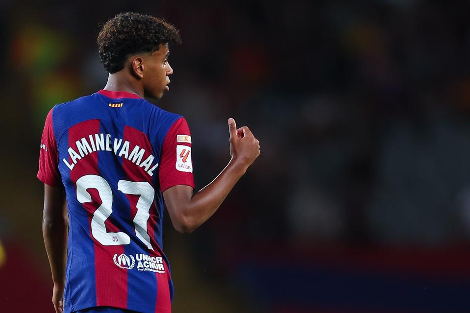 FC Barcelona Prodigy Lamine Yamal Reveals He Wants Messi's 10 Shirt