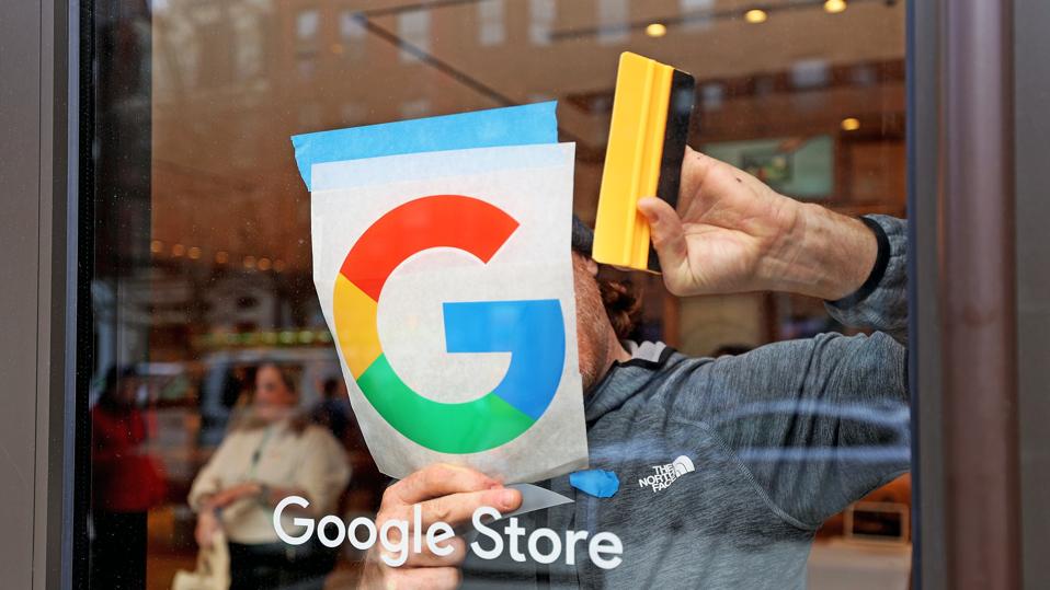 Alphabet: At Boston's new Google store, a play to reach more consumers