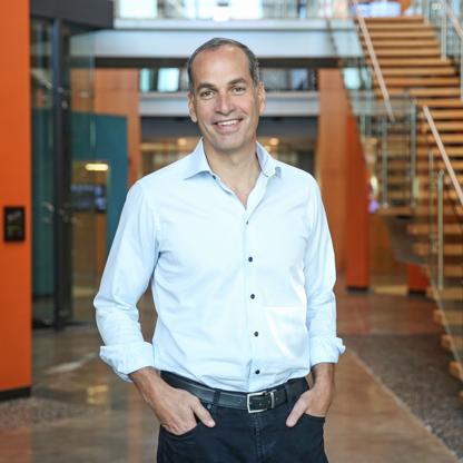 Ric Elias Net Worth and Profile