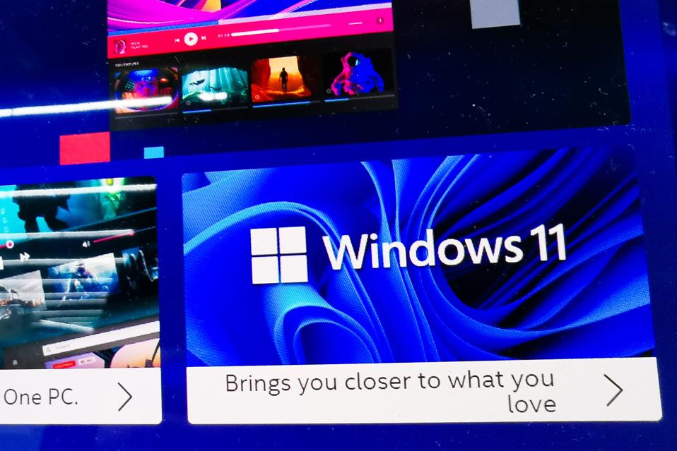 Windows 11 on screen
