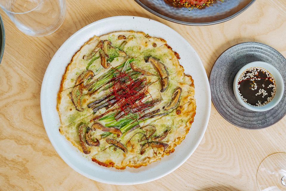 scallion pancake with shiitake and ponzu 