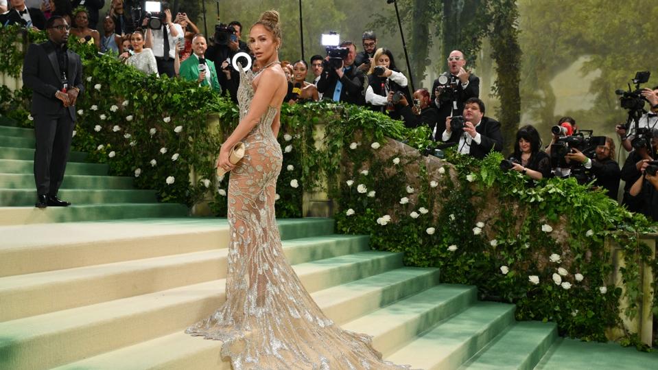 US-ENTERTAINMENT-FASHION-METGALA-CELEBRITY-MUSEUM