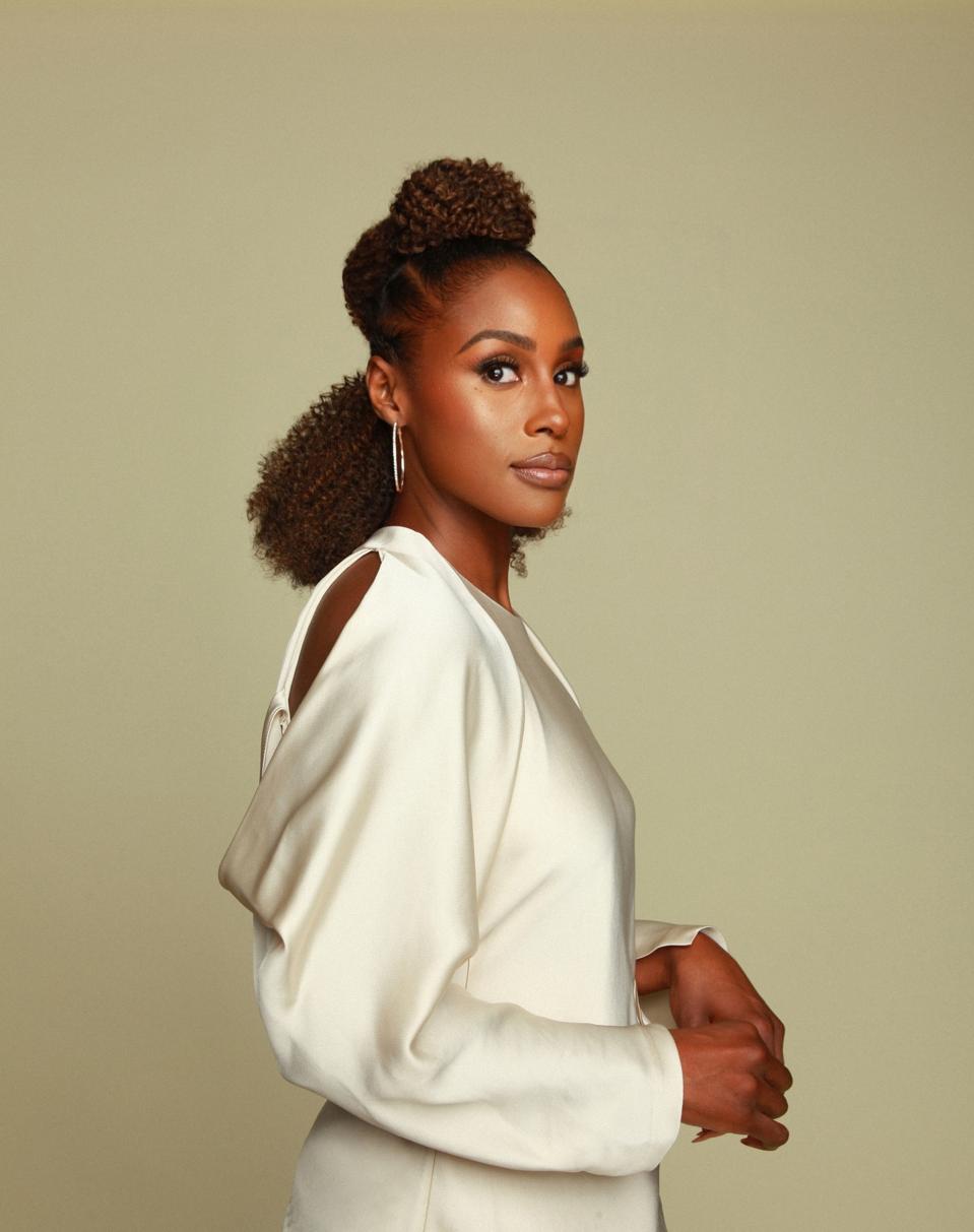 Issa Stapp Lights, Camera, Mentorship: Tubi’s Stubios Initiative With Issa Rae And ...
