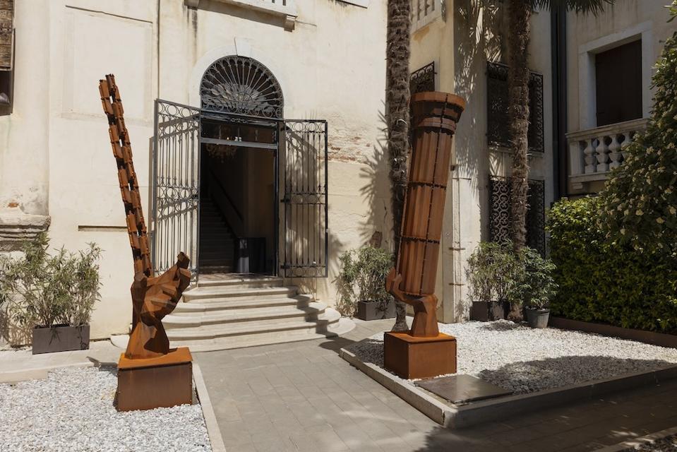 Venice Art Exhibition 'Personal Structures' Reflects On Complex