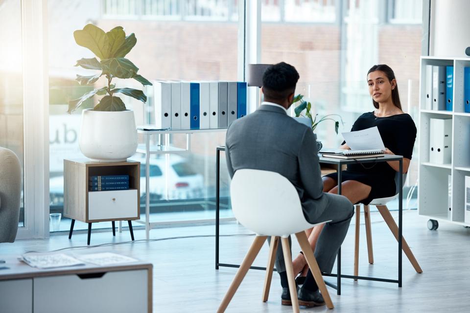 25 Interview Questions That Gauge Your Communication Skills