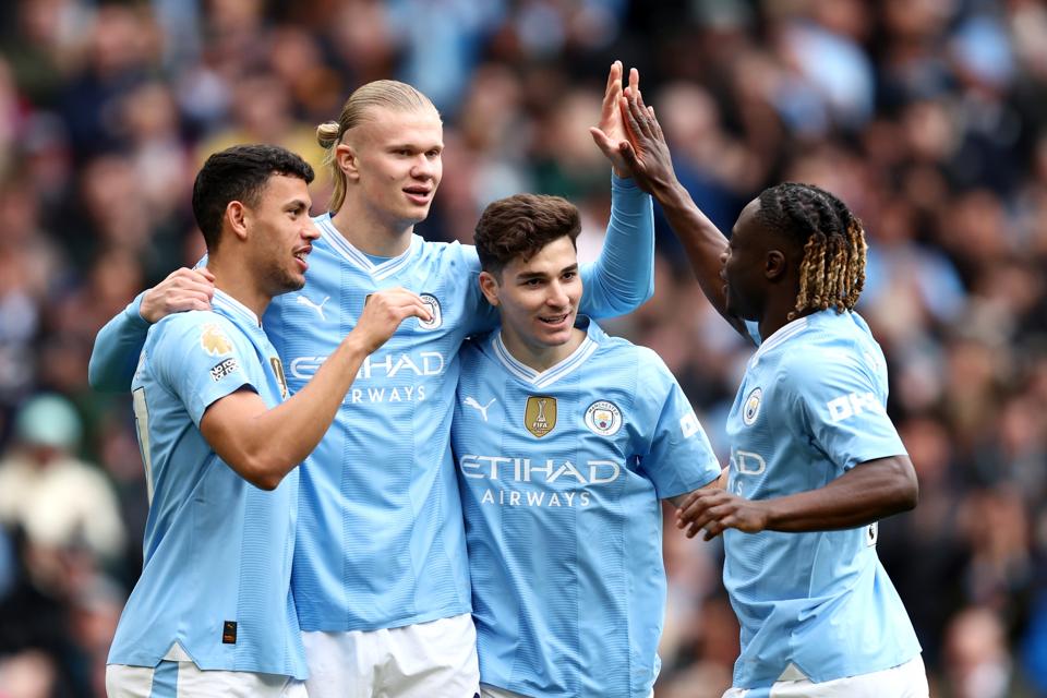 Manchester City v Luton Town - Premier League