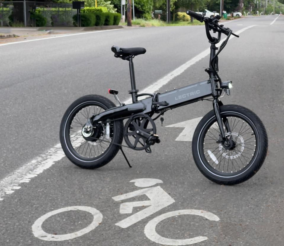 lectric xp folding electric bicycle Lite 2.0 Bike | Adult Bikes - Weighs Only 49lbs | 45 Mile Range w/ 5 Pedal-Assist Levels | 20mph Top Speed mode functionality with Class 1 or 2 settings Lectric's Popular XP Lite Folding