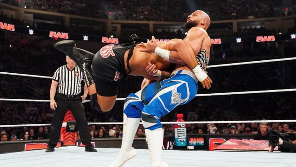 Bron Breakker Spears Ricochet en route to a victory.