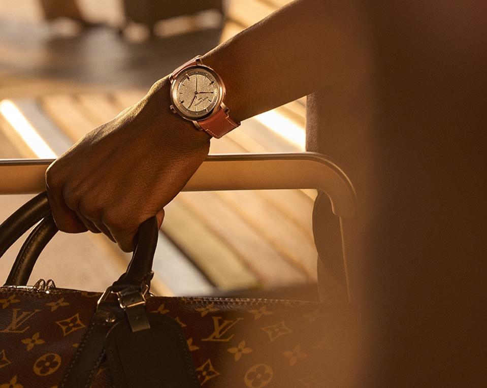 Louis Vuitton Escale in rose gold.