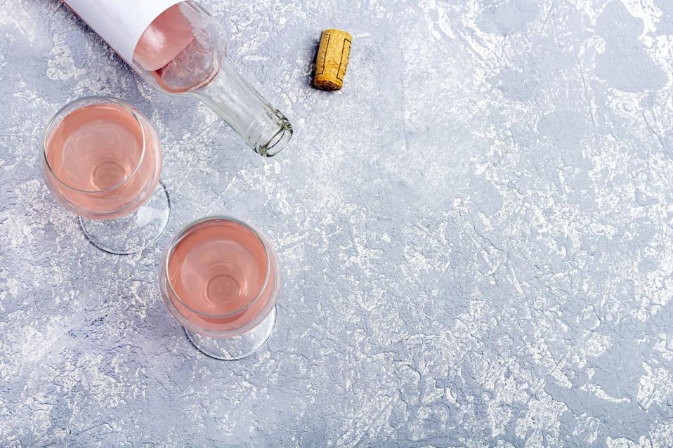 Rose wine tasting layout.