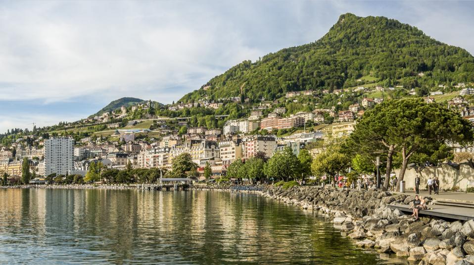 Spring at Quai des Fleures at Lake Geneva...