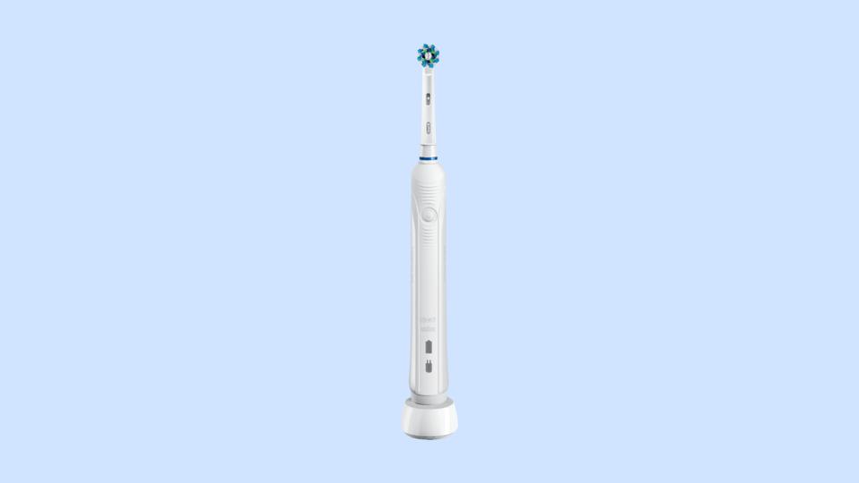 Oral-B Pro 1000 Review 2024 - This 4 You