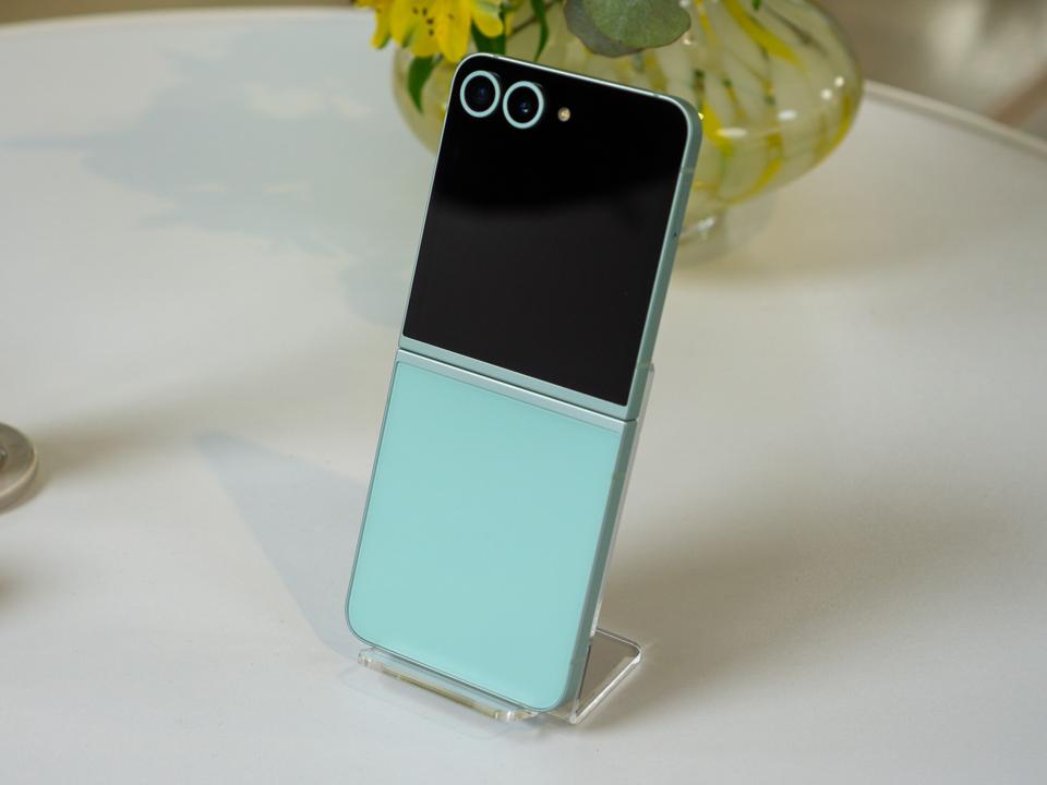 Samsung Unpacked 2024: Samsung Galaxy Z Flip 6 and Fold 6 Hands-On