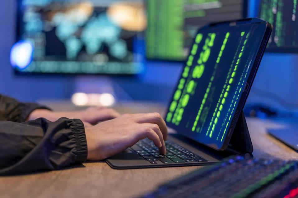 Kenapa Bayar Tebusan Ransomware Bukan Solusi dan Cara Cegahnya