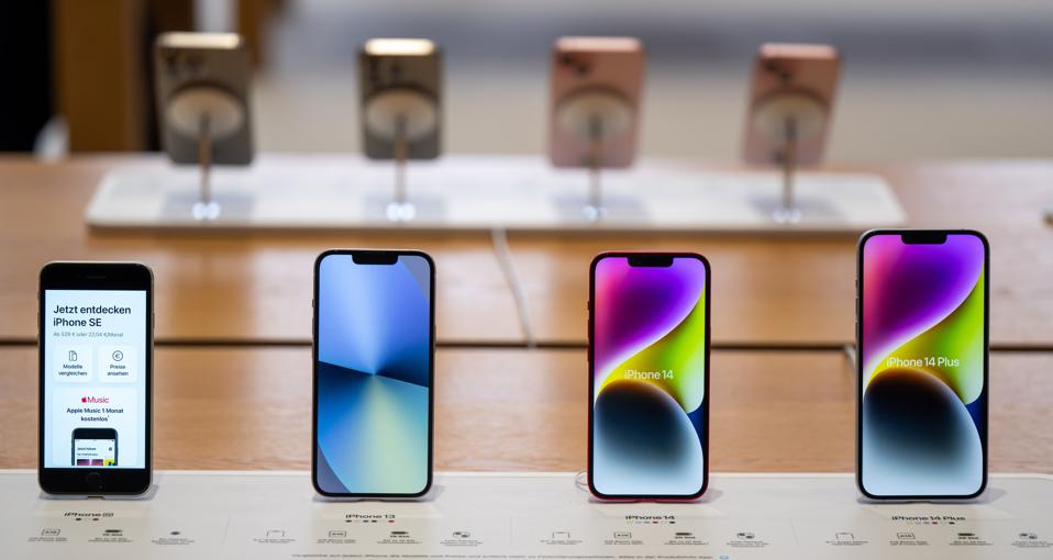 iPhone SE 2025 Hadir dengan Notch, Bikin Terlihat Seperti iPhone Mahal