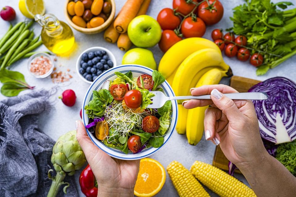 poor fruit and vegetable intake contributes to cancer