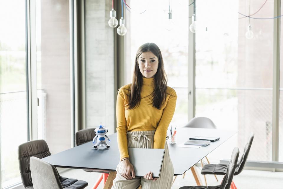 6 AI tools to build your personal brand in 2024 (beyond ChatGPT)