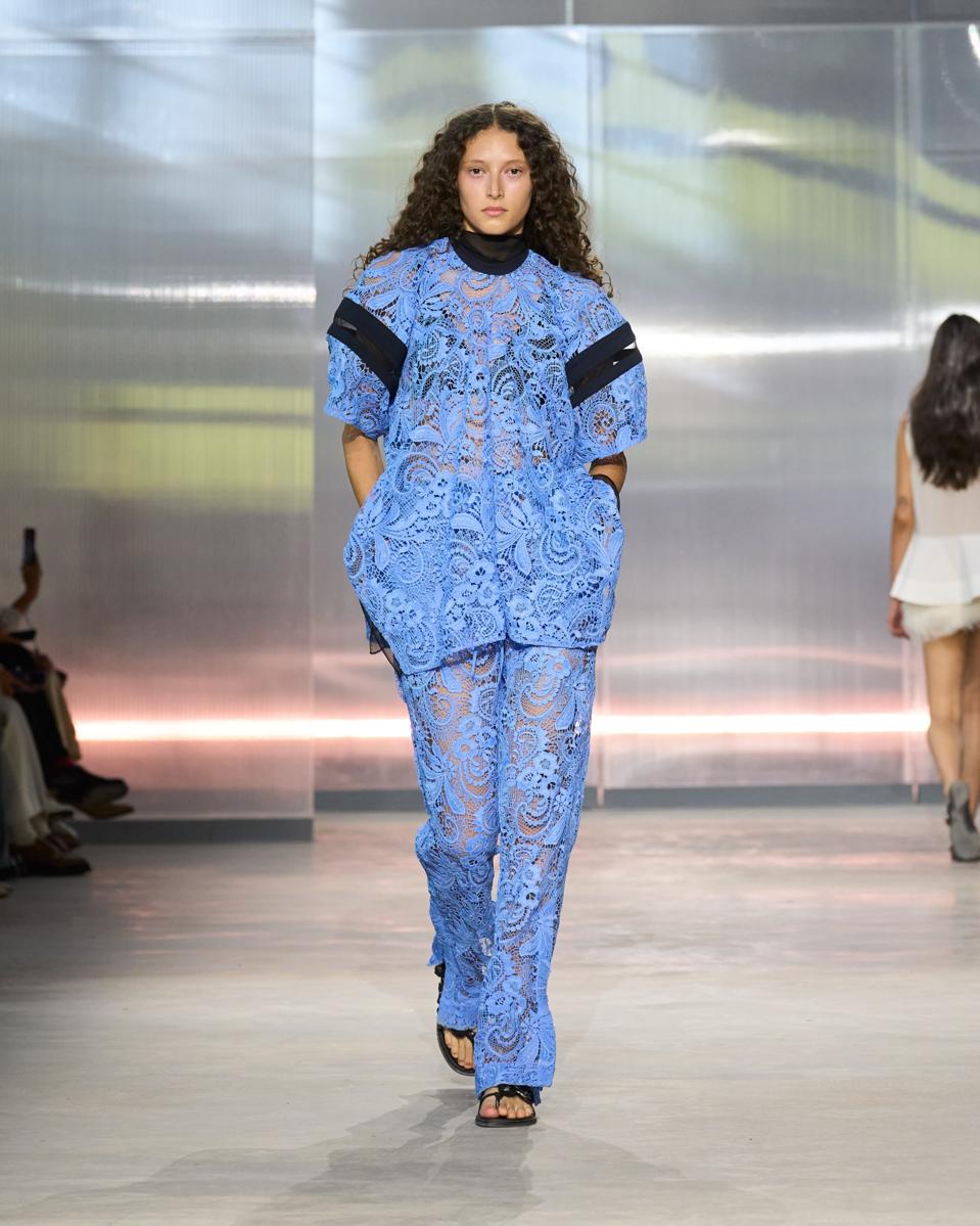 THE WORLD’S BEST NEW FASHON STORE VOL 1 61d-uC-QjQL._UF350,350_QL50_.jpg