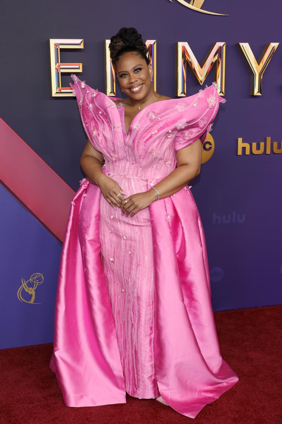 Photos: The Wildest Fashions From The 2024 Emmy Awards Red Carpet