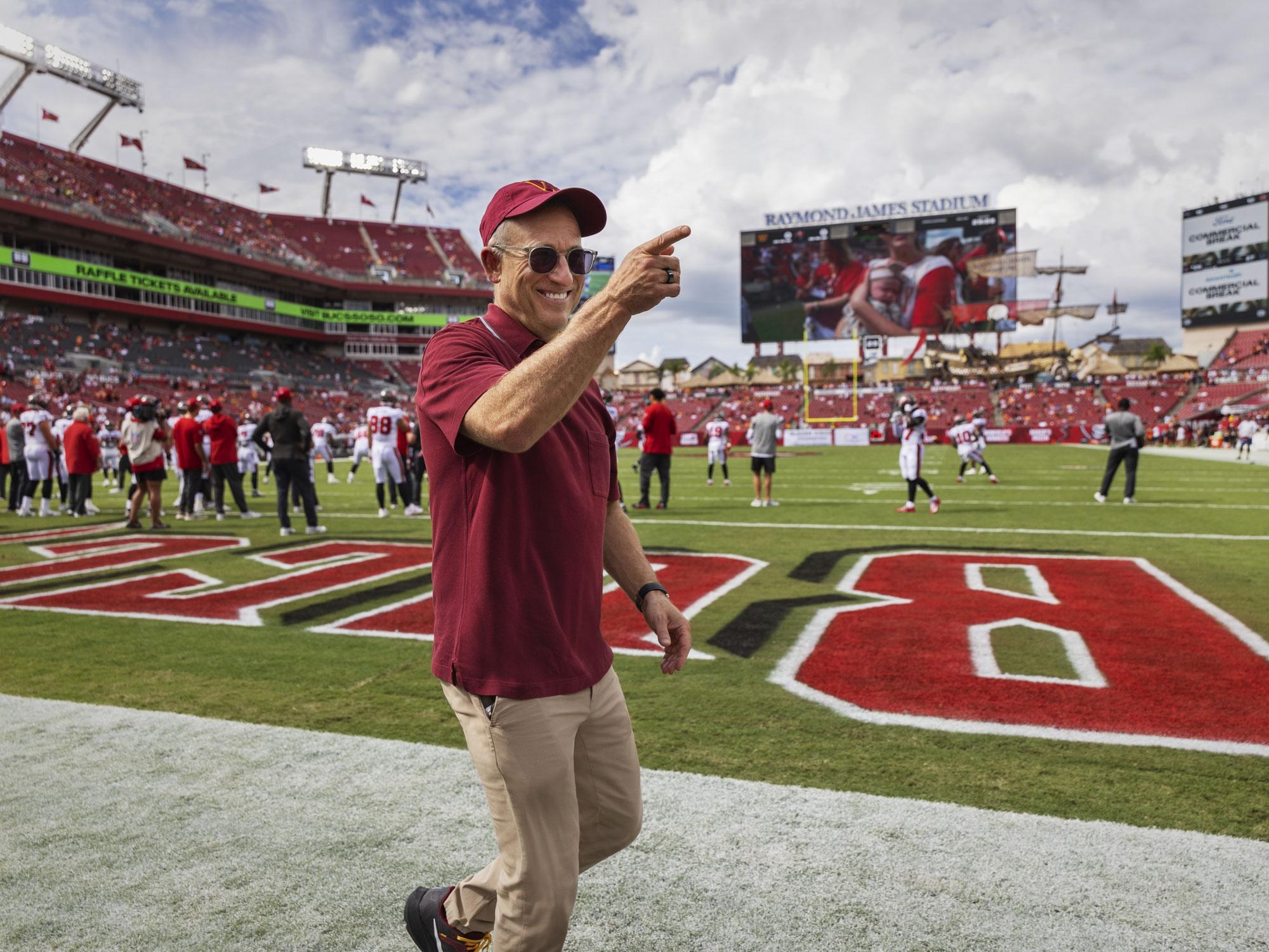 finger-Josh-Harris-by-Cody-Pickens-for-Forbes_0211_RGB