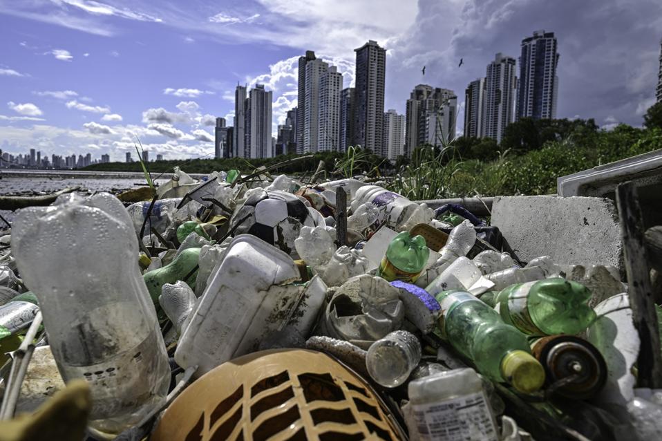 TOPSHOT-PANAMA-ENVIRONMENT-PLASTIC-WASTE-WANDA