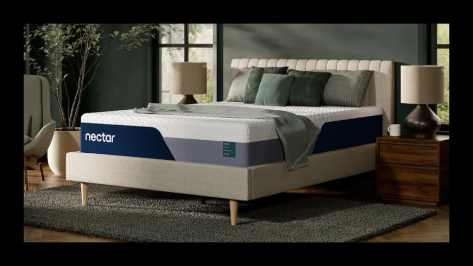 Best rated plush mattress online