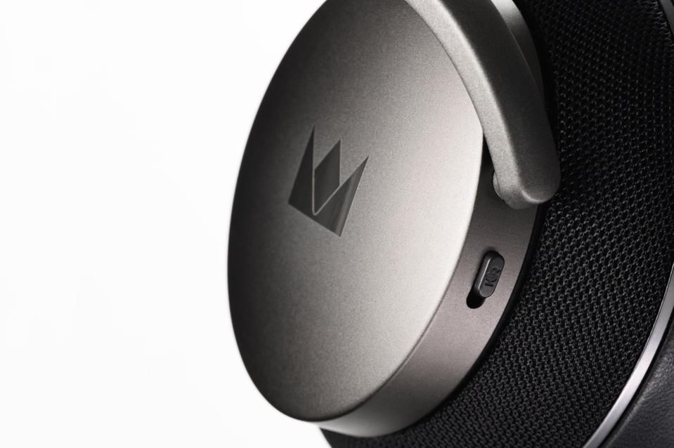 Noble's New Dual-Driver Wireless Headphones Are Exceptional