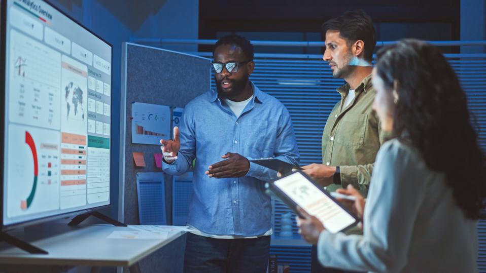 Article Six ABX Marketing Challenges For B2B SaaS And Their Solutions Image