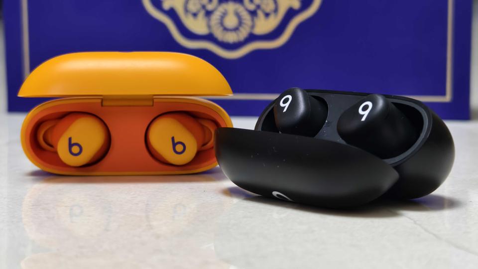 Beats Solo Buds Review: Minimalism To The Max