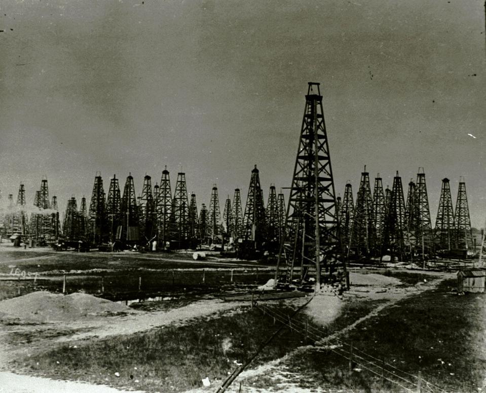 Spindletop Oil Well Centennial