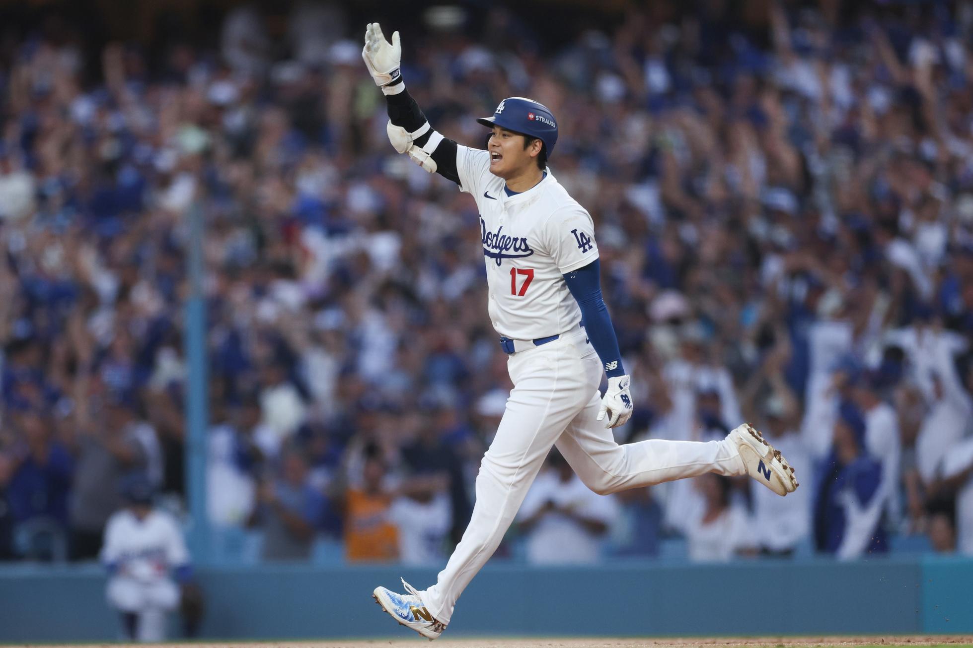 Division Series - San Diego Padres v Los Angeles Dodgers - Game 1