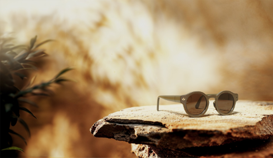 Fitness Tracking Smart Glasses Unleash Revolutionary AI and AR for Ultimate Workouts 7 sleek design of smart glasses