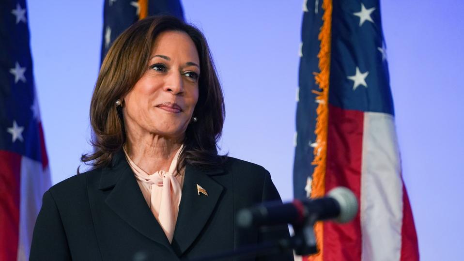 Democratic Presidential Candidate Kamala Harris Campaigns In Georgia
