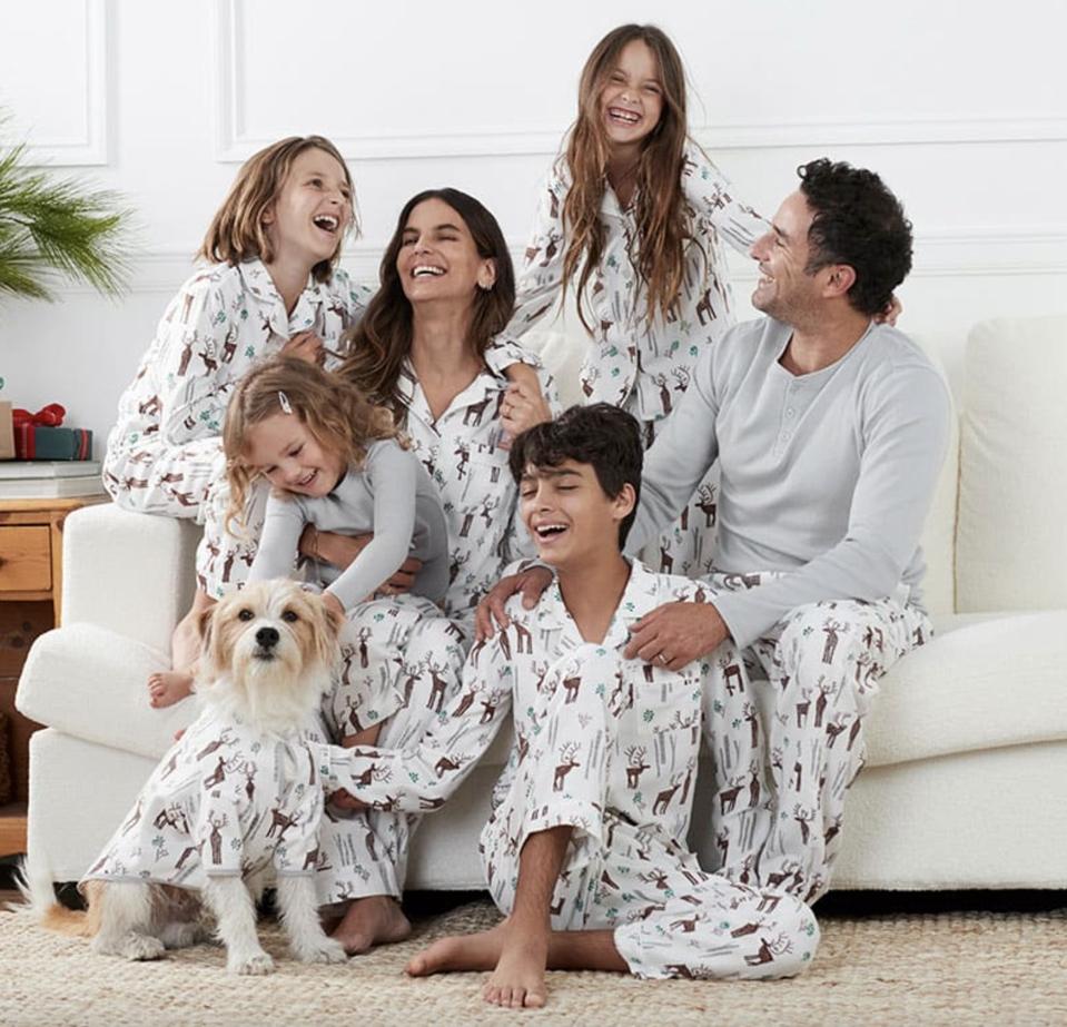 Family Pajamas Women's And Dog Matching Pajamas Family