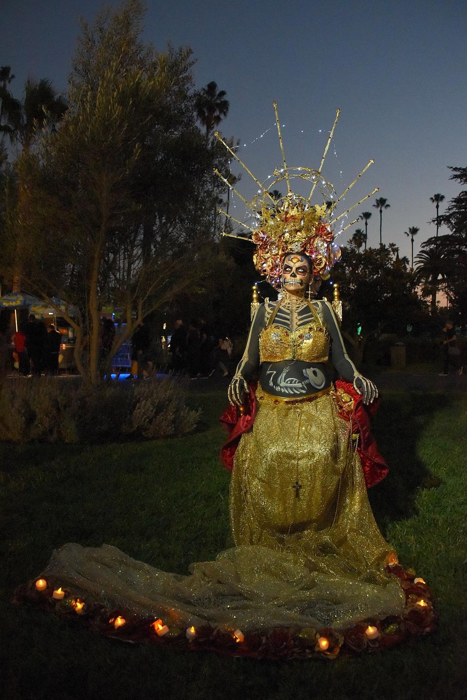 How To Dress Up For The Day Of The Dead Celebrations