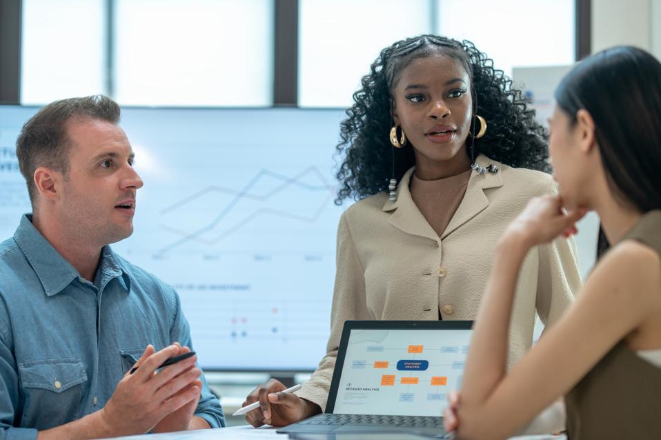 Maximizing ROI: The Art of Business Development and Team Collaboration.