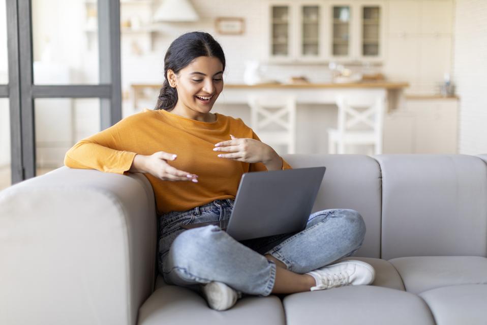 5 ChatGPT prompts to turn client calls into thought leadership content