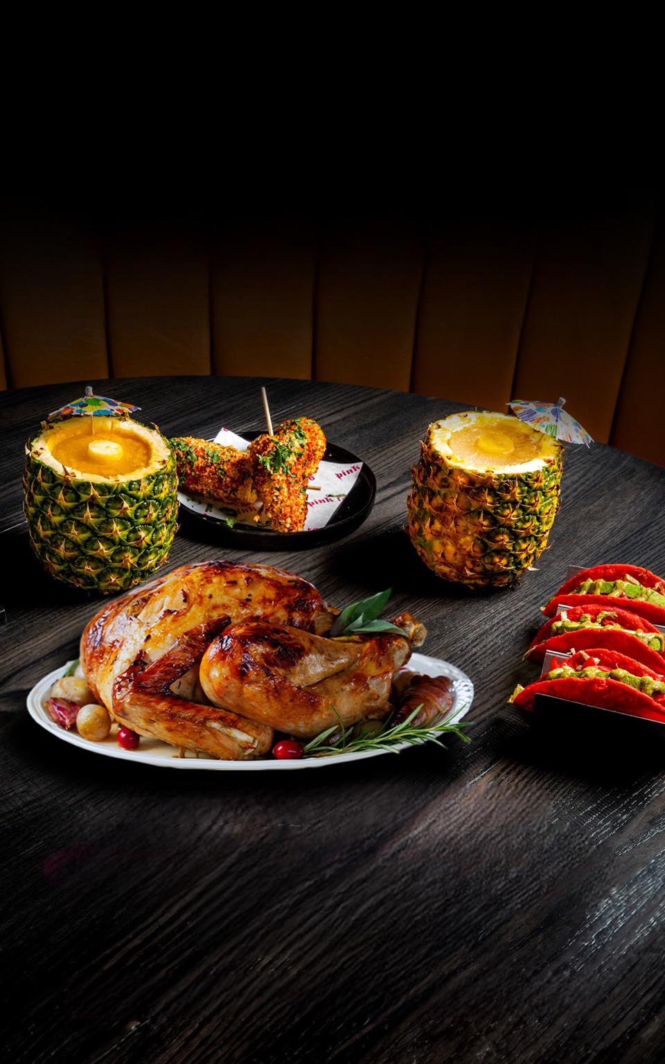 Thanksgiving dinner Photo