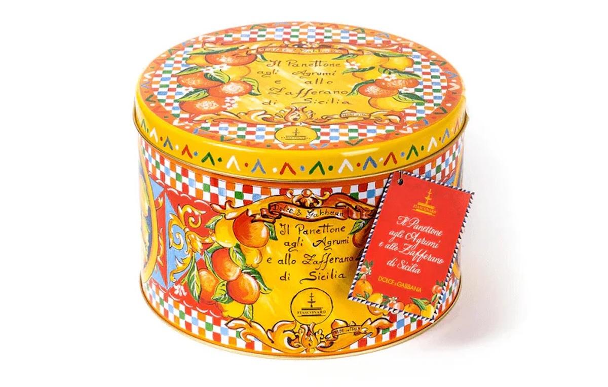 fiasconaro-dolce-gabbana-panettone-with-sicilian-citrus-and-saffron-353-oz-sweets-snacks-fiasconaro-634948_800x copy