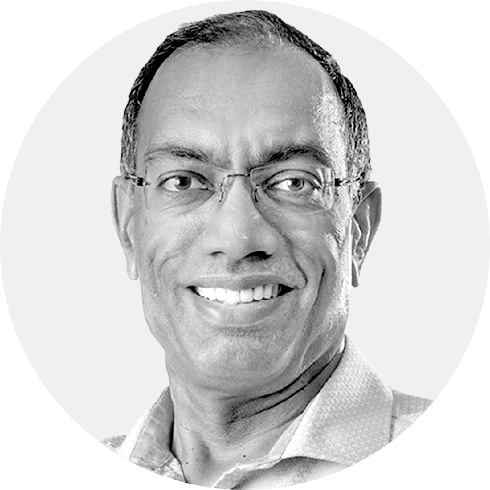 cio-headshot-circle_0004_cio-headshot-Kumar-Suresh-Walmart