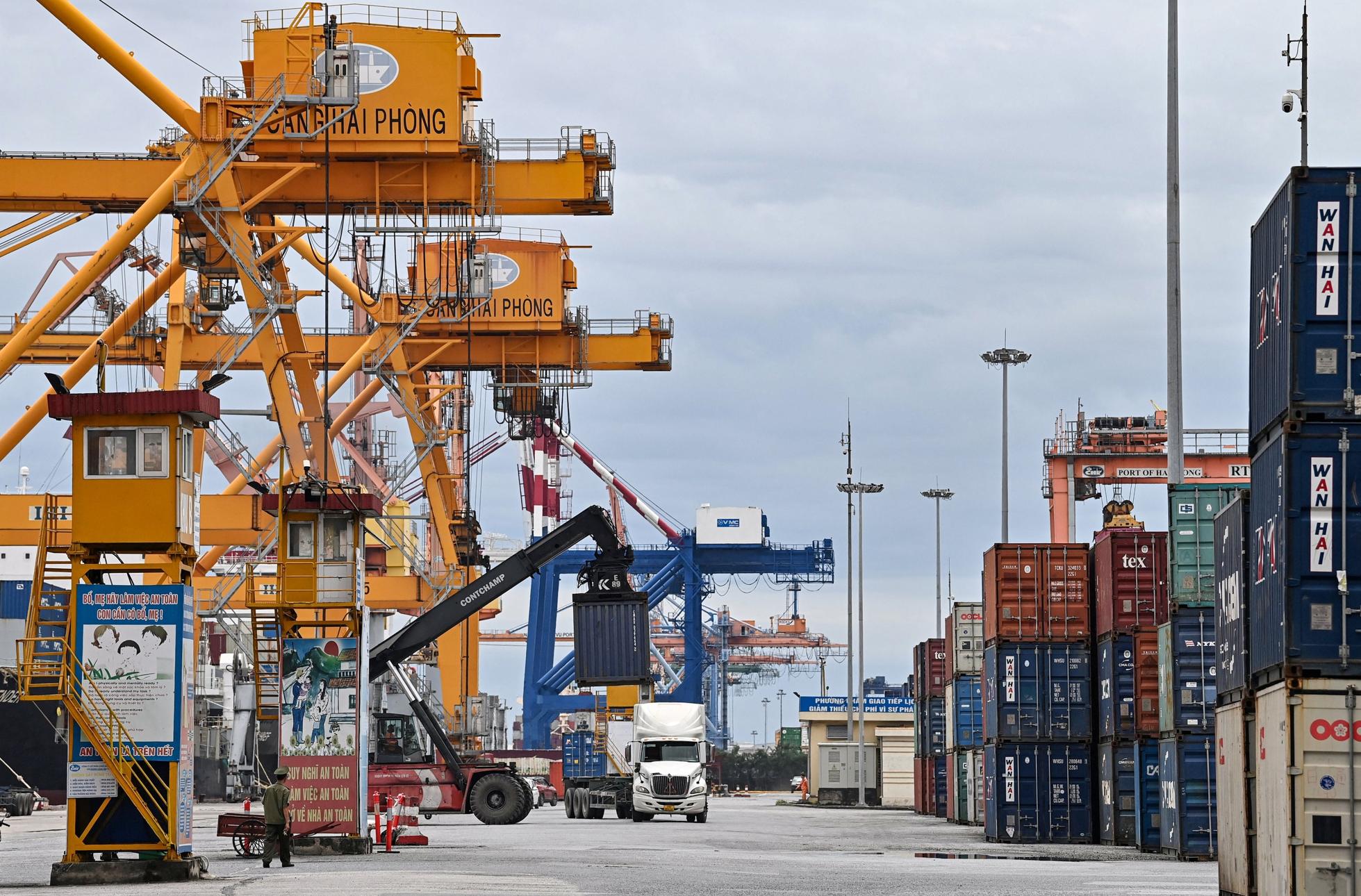 VIETNAM-US-DIPLOMACY-ECONOMY