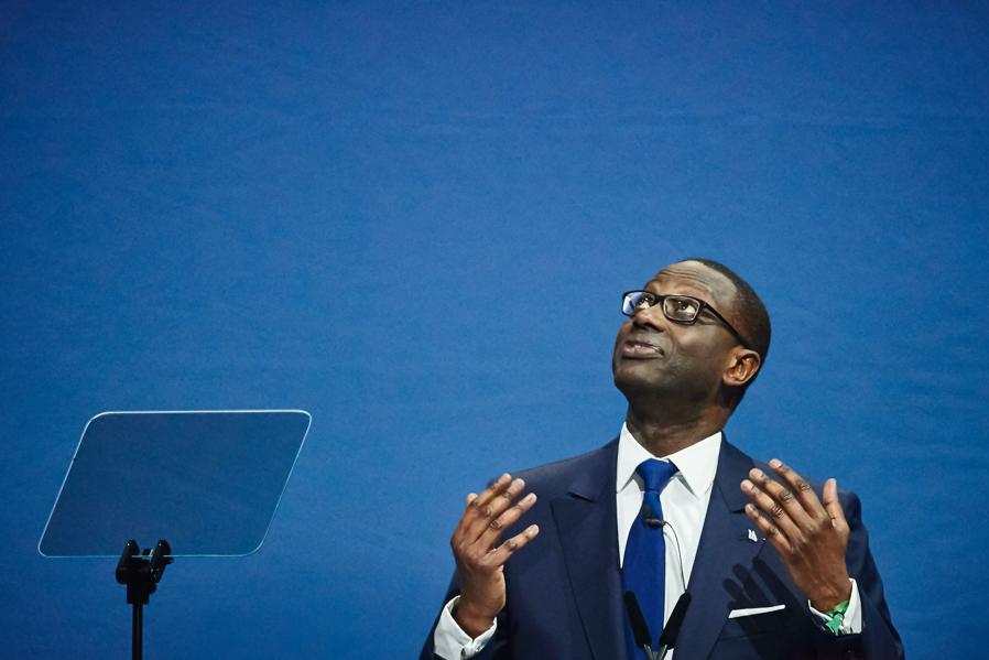 'I Want To Thank All My Instagram Followers,' Swiss Bank CEO Leaves Amid Spy Scandal