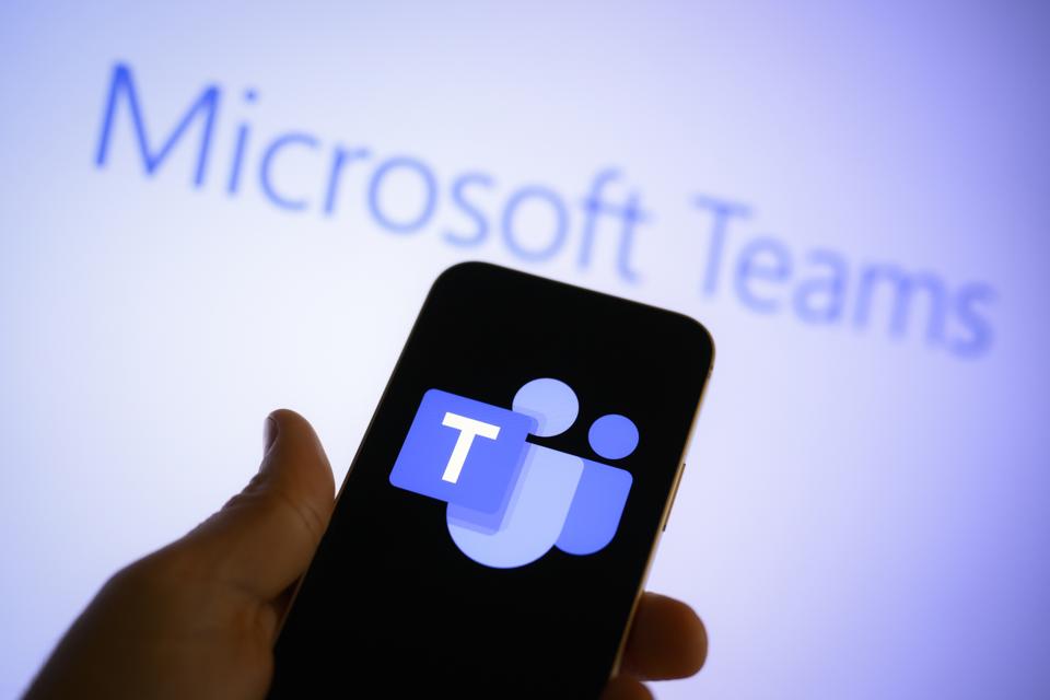 Microsoft Services Down For Tens Of Thousands Around World