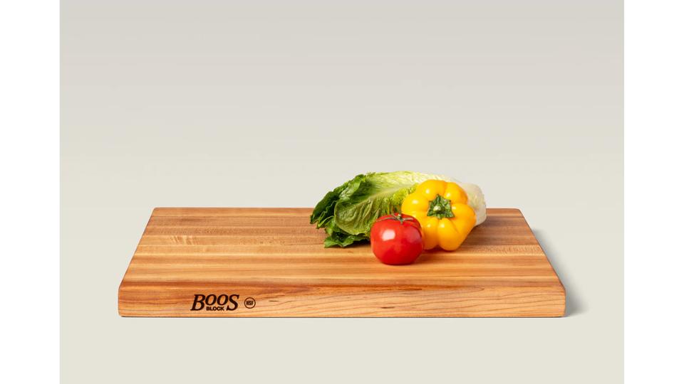 How to Select a Cutting Board: Ultimate Guide for Every Kitchen