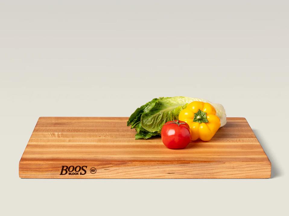 How to Select a Cutting Board: Ultimate Guide for Every Kitchen