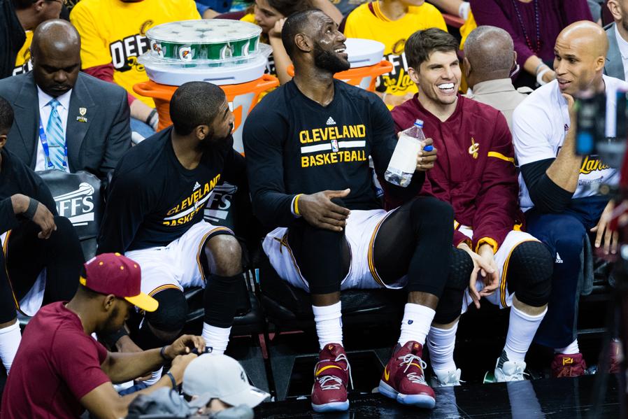 NBA Twitter Personality Rob Perez Is Teaching Fans How To Get Buckets