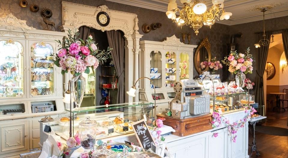 Cafe & Conditorei 1842