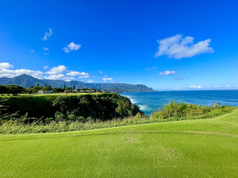 This Hawaiian Golf Gem Packs A Punch